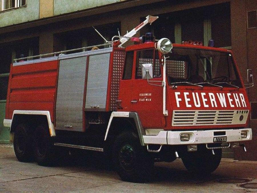 Steyr Plus 1490 6x4 Rosenbauer TLF 7800-1000 '1977